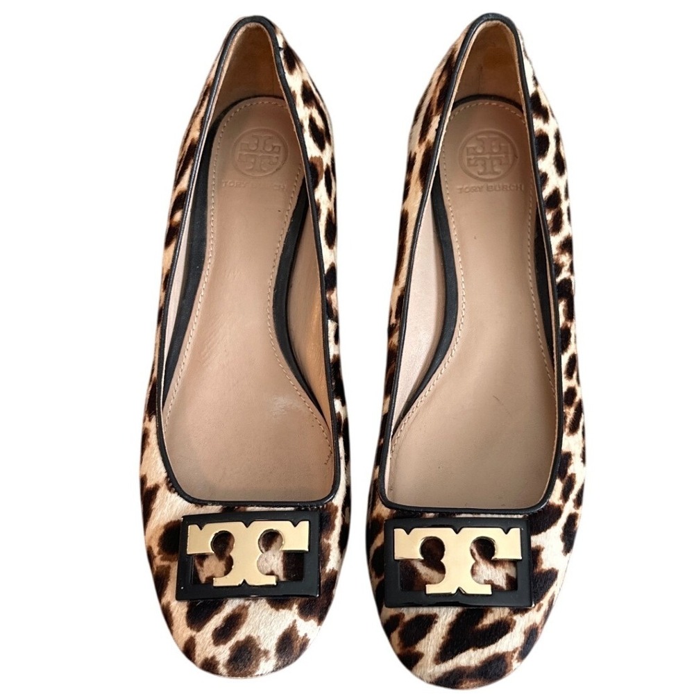 Tory Burch Gigi Leopard Calf Hair Pump 8 Gold Double T Logo Low Heel